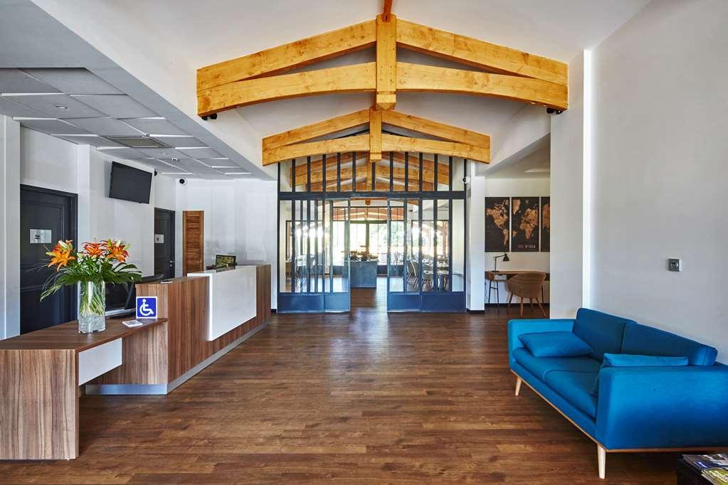Kyriad Perigueux - Boulazac Интерьер фото